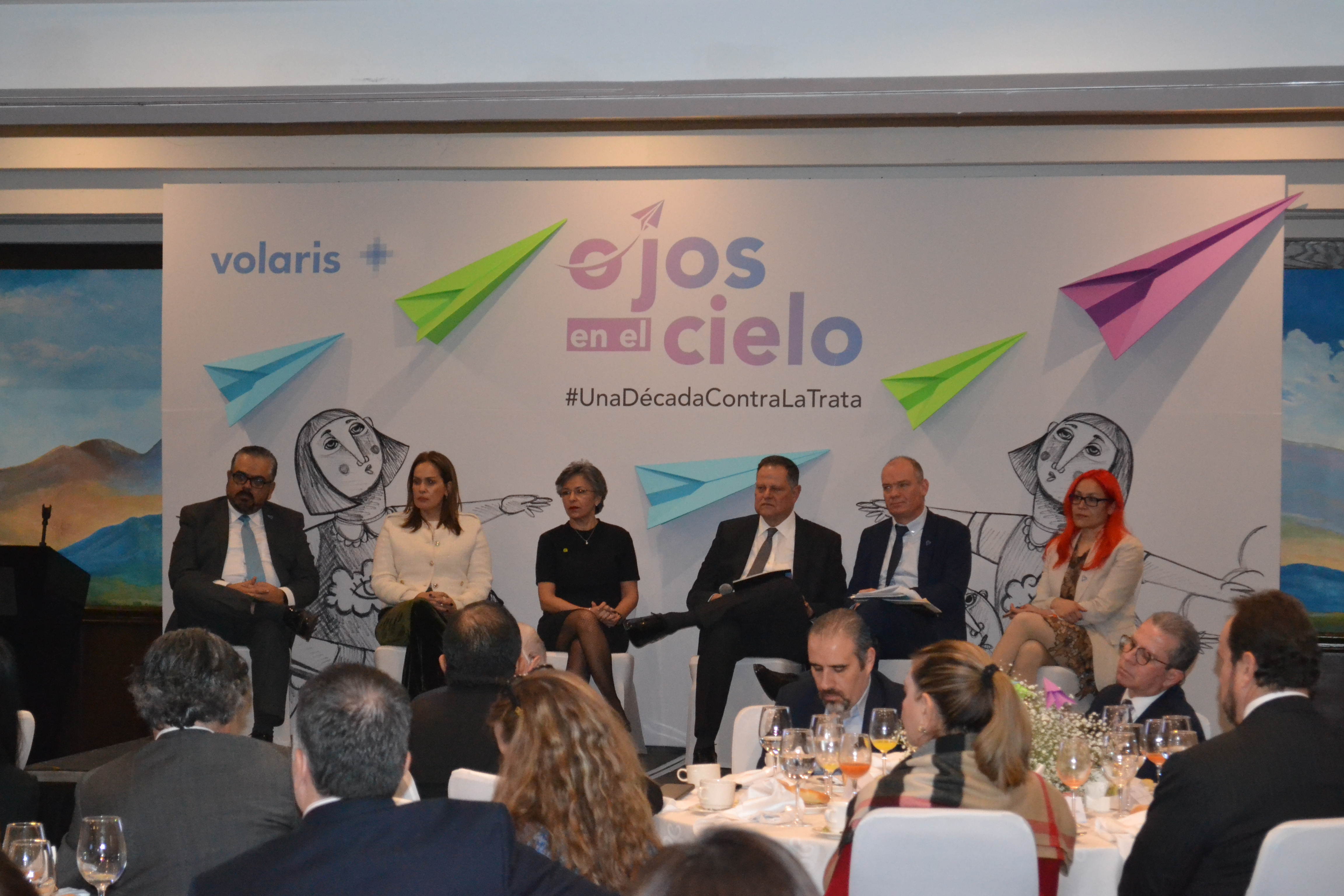 Entrenamiento a los equipos directivos y ejecutivos frente a la ESCNNA